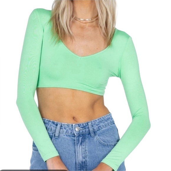 Princess Polly Tops - Princess Polly Women’s Green Ryder Long Sleeve Crop Top US 8 Medium NWT